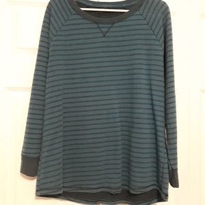 Hanes Stripped Blue Sweater XL and Tall